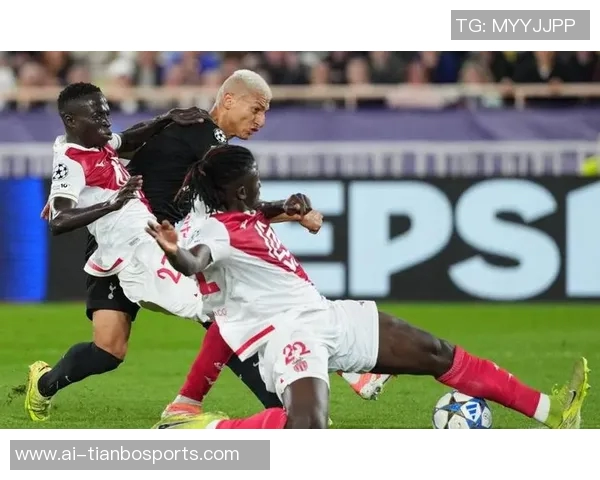 弗兰克呼吁热刺球迷支持维卡里奥不应嘘声相向展现真正的球队精神 弗兰克呼吁热刺球迷支持维卡里奥不应嘘声相向展现真正的球队精神